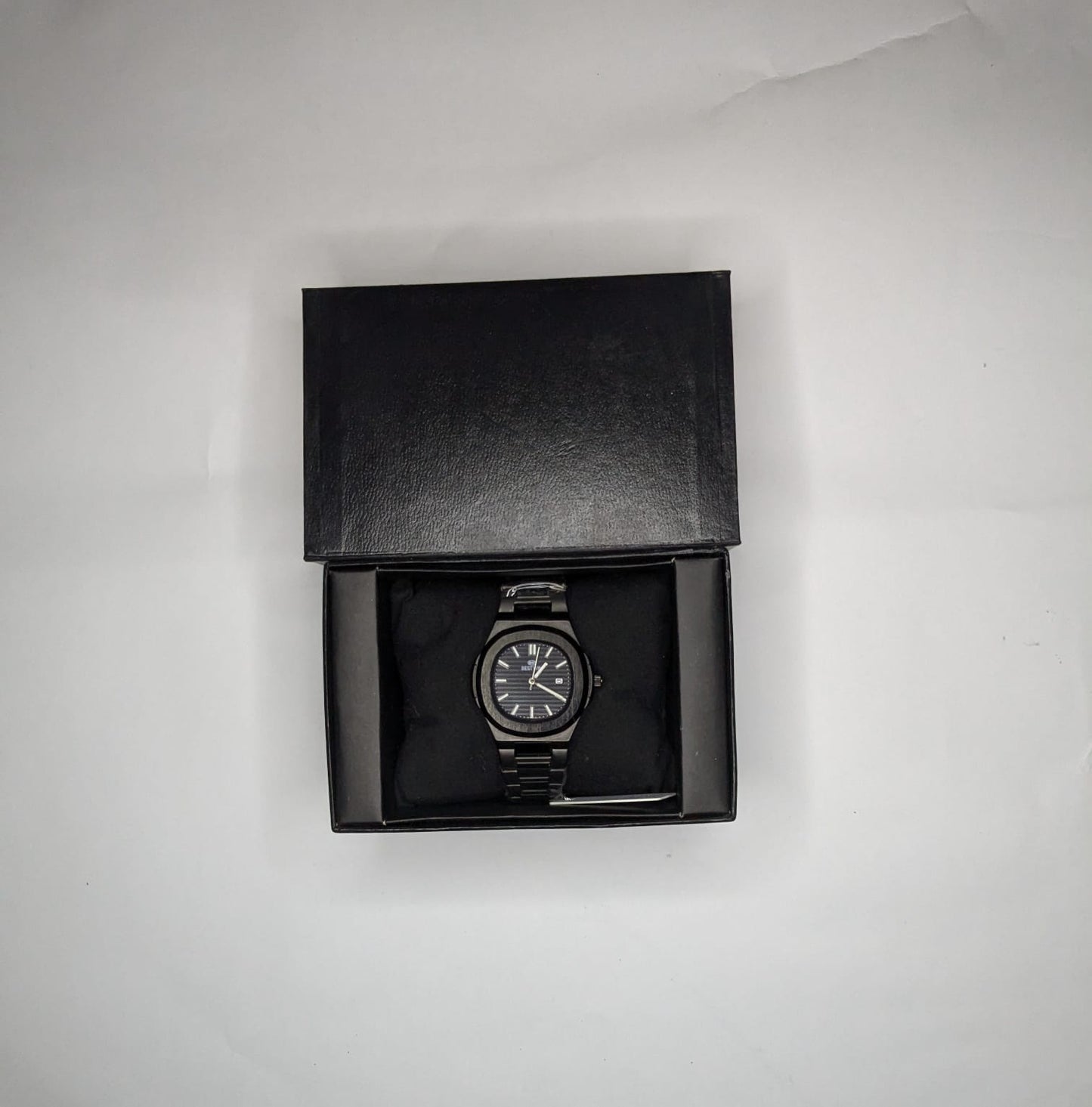Best Win(Jet black dial)
