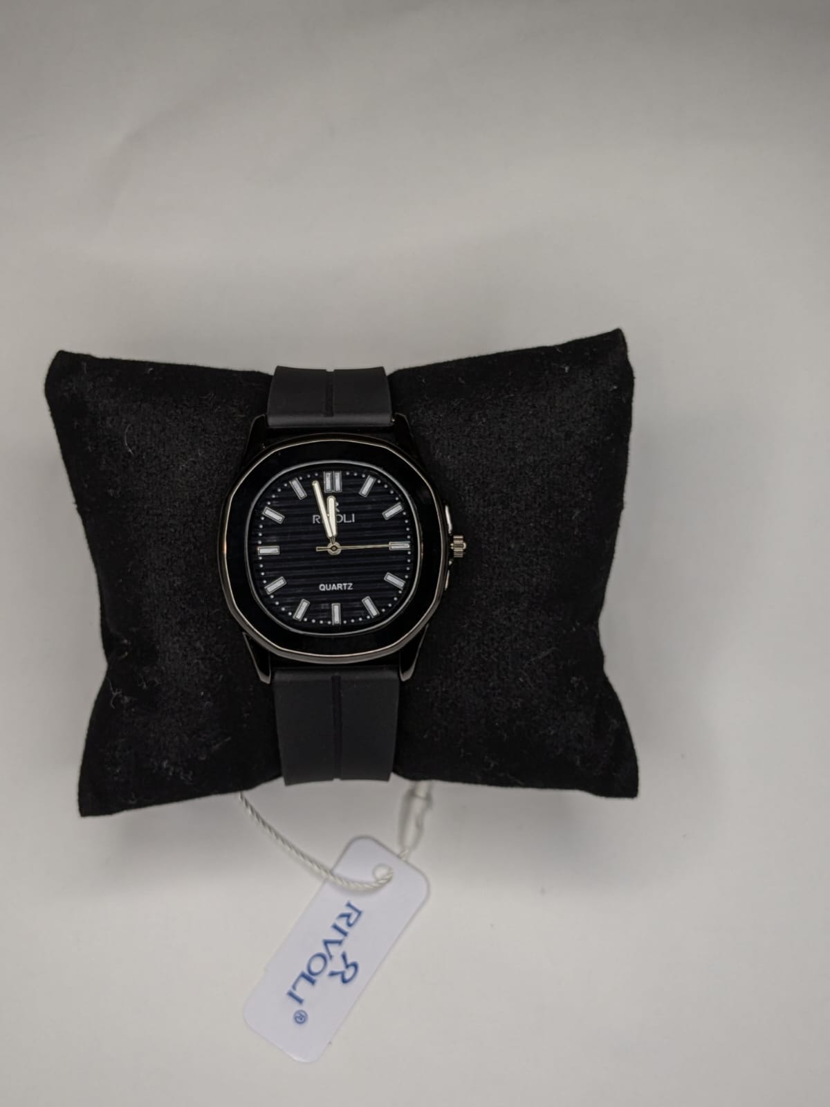 Revoli(jetblack dial)